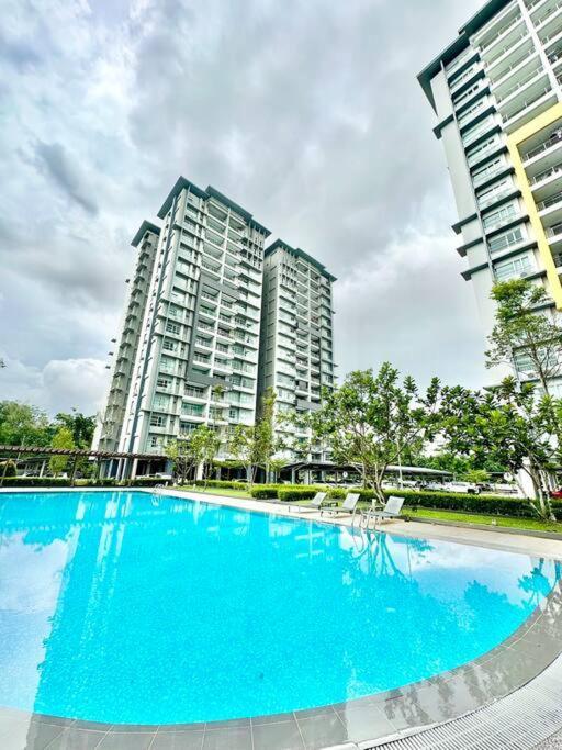 Kuching Cozy Skyvilla Apartment @ Mjc Batu Kawa Bagian luar foto